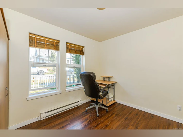 655 Sumas Street, Victoria, BC, V8T 5L1 - 9