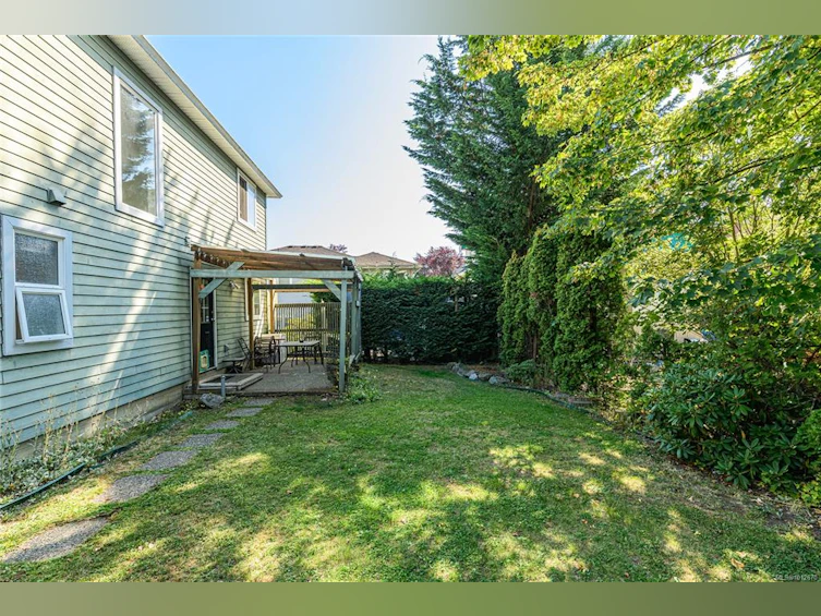 655 Sumas Street, Victoria, BC, V8T 5L1 - 23