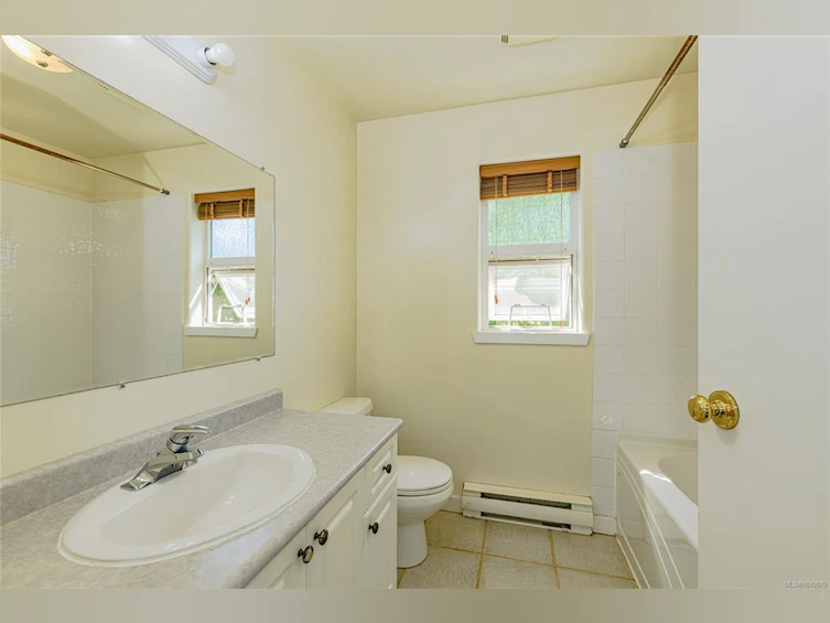 655 Sumas Street, Victoria, BC, V8T 5L1 - 16