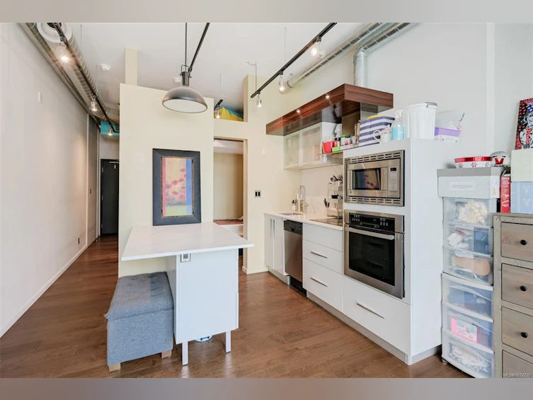 523-1029 View Street, Victoria, BC, V8V 0C9 - 3