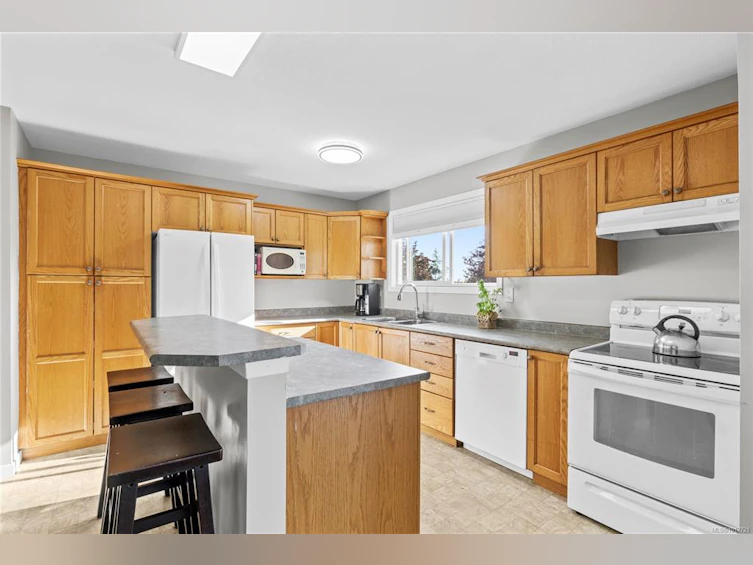1942 Cinnabar Drive, Nanaimo, BC, V9X 1C3 - 8