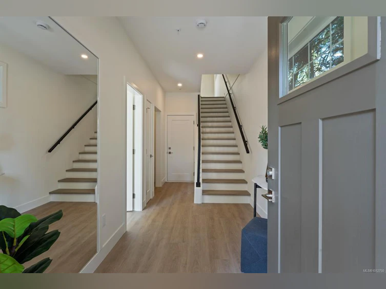 8-2770 Vantilburg Crescent, Langford, BC, V9B 3K4 - 22