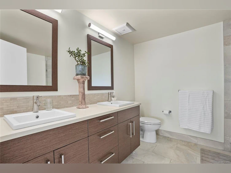 1-2830 Irma Street, Victoria, BC, V9A 1S2 - 12