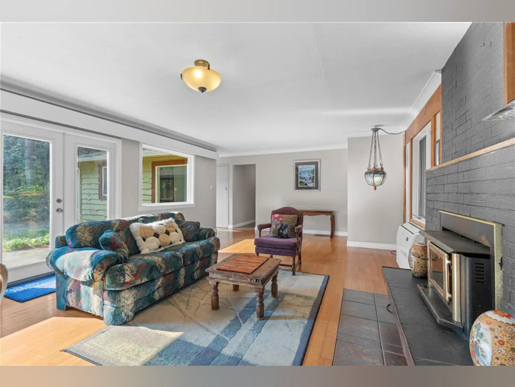451 Berry Point Road, Gabriola Island, BC, V0R 1X1 - 17