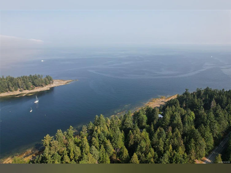 451 Berry Point Road, Gabriola Island, BC, V0R 1X1 - 41