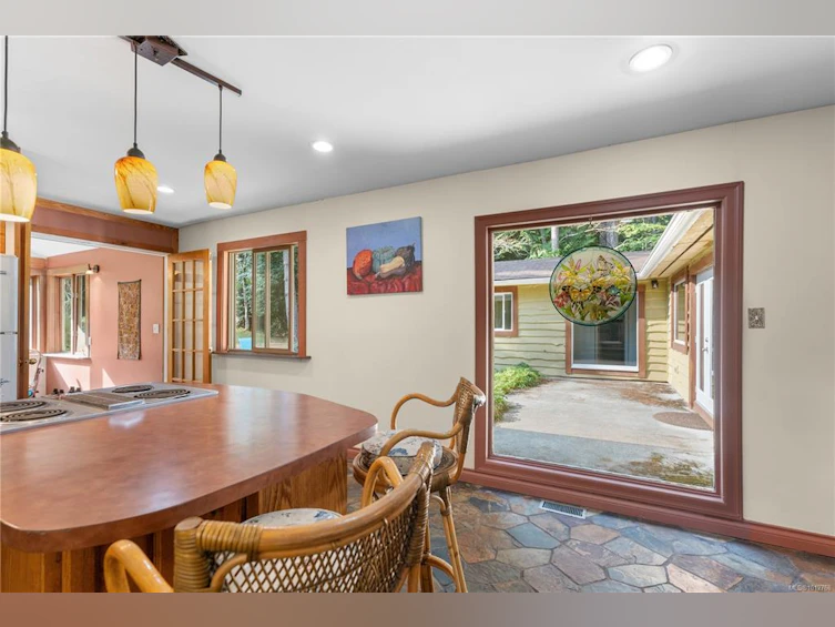451 Berry Point Road, Gabriola Island, BC, V0R 1X1 - 13
