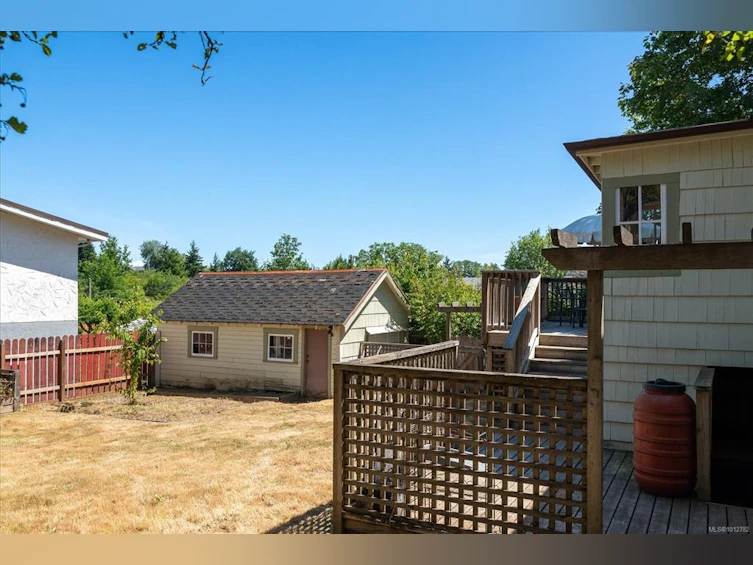 612 Fourth Street, Nanaimo, BC, V9R 1T7 - 30
