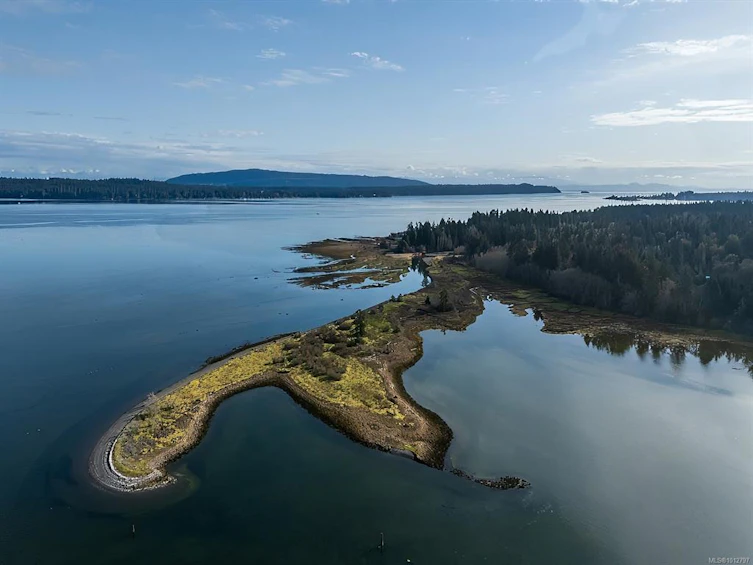 8460 Penny Lane, Fanny Bay, BC, V0R 1W0 - 29