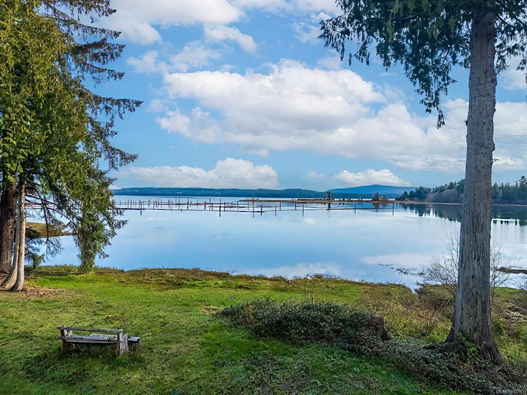 8460 Penny Lane, Fanny Bay, BC, V0R 1W0 - 27