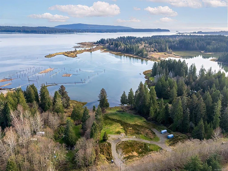 8460 Penny Lane, Fanny Bay, BC, V0R 1W0 - 7