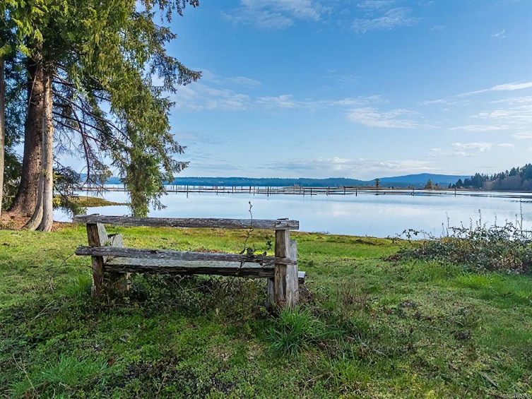 8460 Penny Lane, Fanny Bay, BC, V0R 1W0 - 3