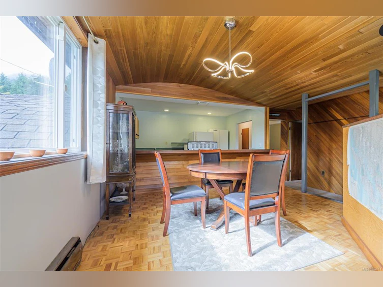 670 Kelsey Way, Kelsey Bay/Sayward, BC, V0P 1R0 - 8
