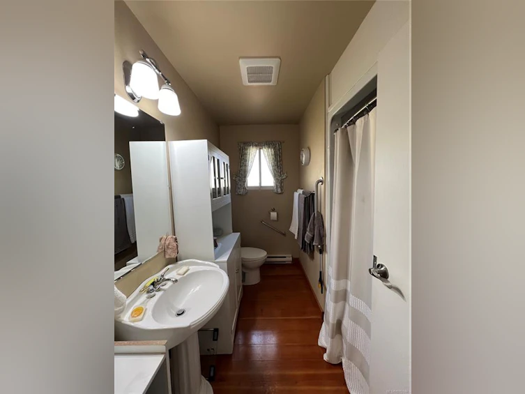 543 N Maquinna Drive, Tahsis-Zeballos, BC, V0P 1X0 - 12