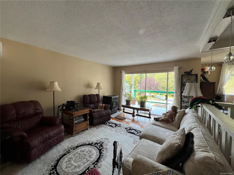 543 N Maquinna Drive, Tahsis-Zeballos, BC, V0P 1X0 - 7