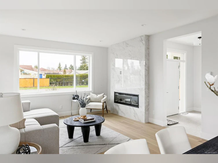2306 Grove Crescent, Sidney, BC, V8L 3P9 - 5