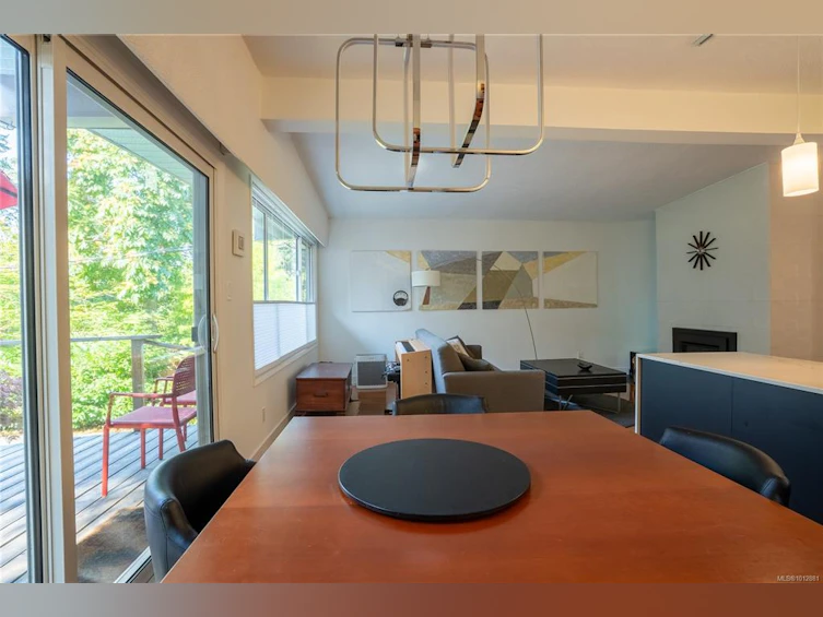 1376 Craigflower Road, Esquimalt, BC, V9A 2Y7 - 7