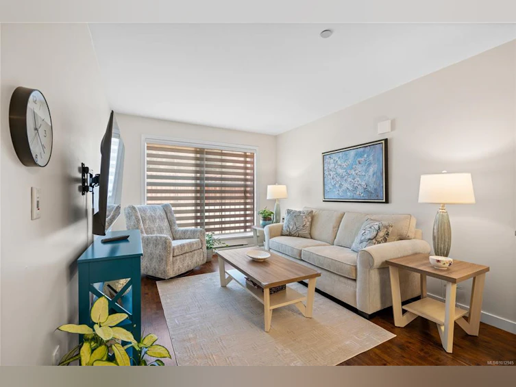 201-1070 Southgate Street, Victoria, BC, V8V 2Z2 - 5