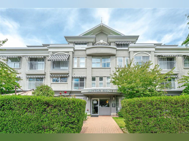 201-1070 Southgate Street, Victoria, BC, V8V 2Z2