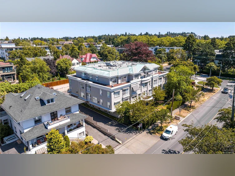 201-1070 Southgate Street, Victoria, BC, V8V 2Z2 - 47