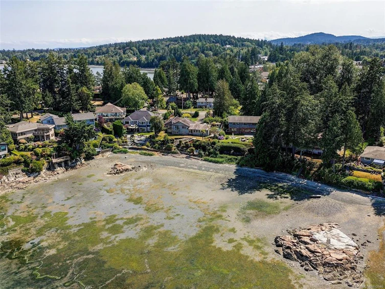 2606 James Island Road, Central Saanich, BC, V8M 1V4 - 40