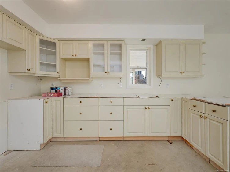 877 Beckwith Avenue, Saanich, BC, V8X 3S2 - 30