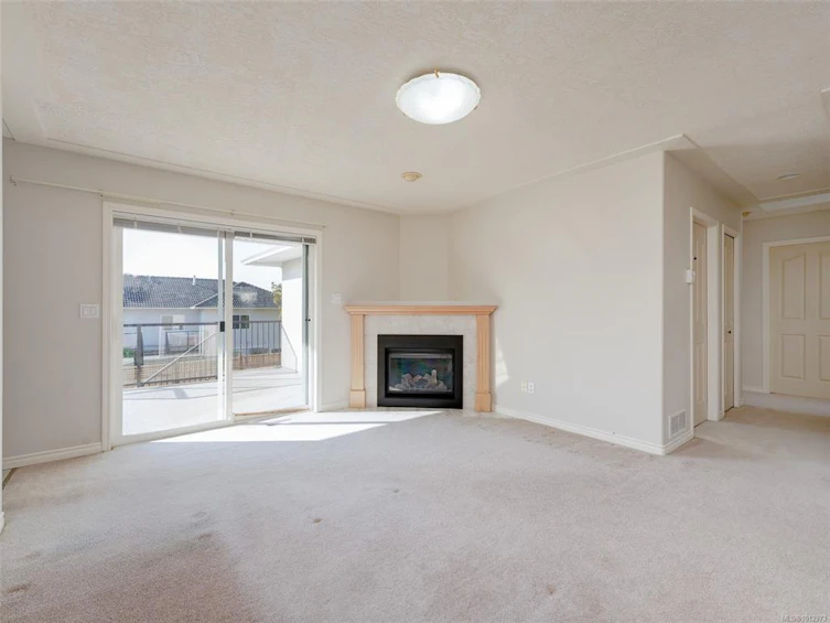 877 Beckwith Avenue, Saanich, BC, V8X 3S2 - 6