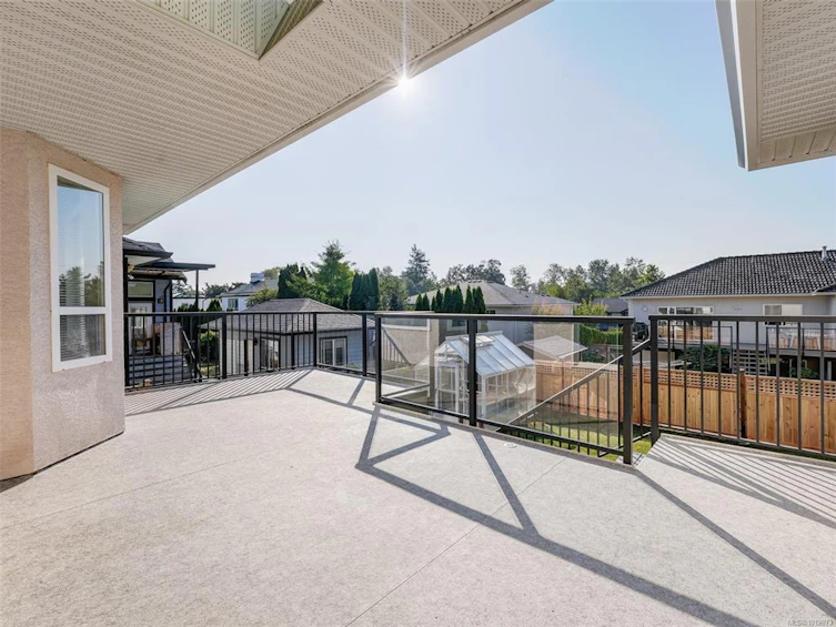 877 Beckwith Avenue, Saanich, BC, V8X 3S2 - 40