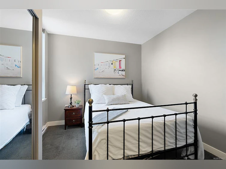 410-834 Johnson Street, Victoria, BC, V8W 1N3 - 11