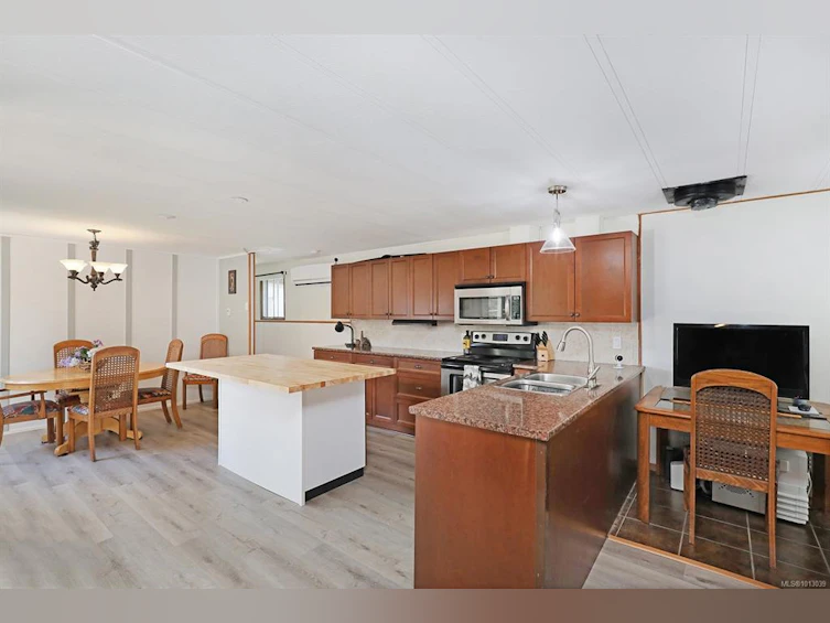 2095 Pemberton Place, Comox, BC, V9M 3P8 - 8