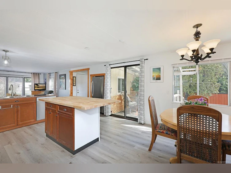 2095 Pemberton Place, Comox, BC, V9M 3P8 - 12