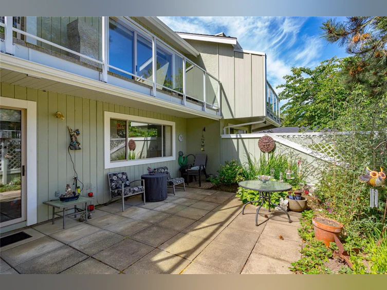 7-2020 White Birch Road, Sidney, BC, V8L 2R1 - 25