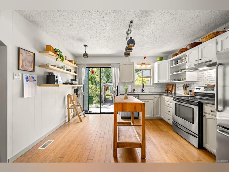 1261 14th Street, Courtenay, BC, V9N 1X1 - 18