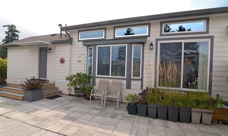 51-2133 Henderson Lake Way
