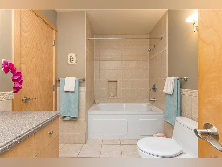 18-2020 White Birch Road, Sidney, BC, V8R 2R1 - 20
