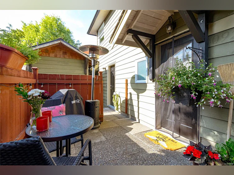 1092 Lucille Drive, Central Saanich, BC, V8M 1C8 - 47