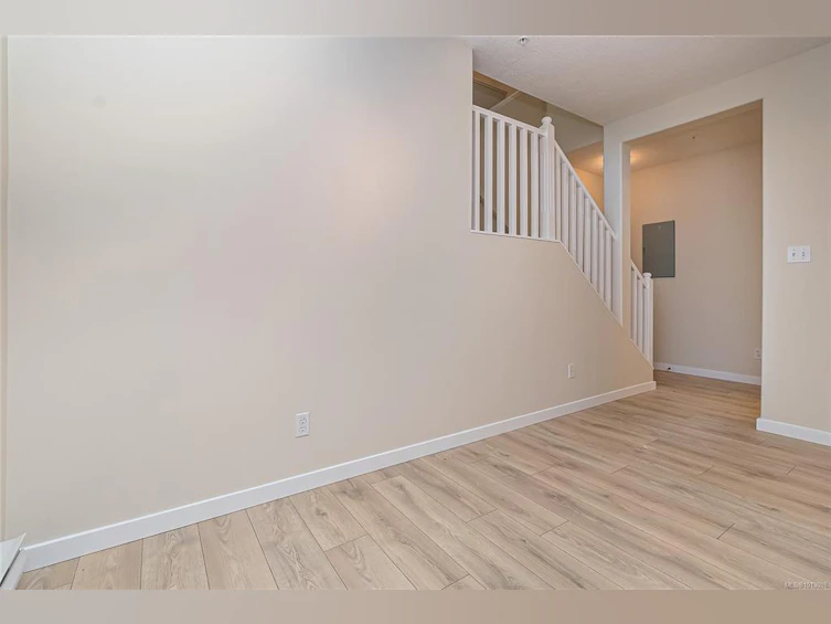 106-2250 James White Boulevard, Sidney, BC, V8L 1Z4 - 19