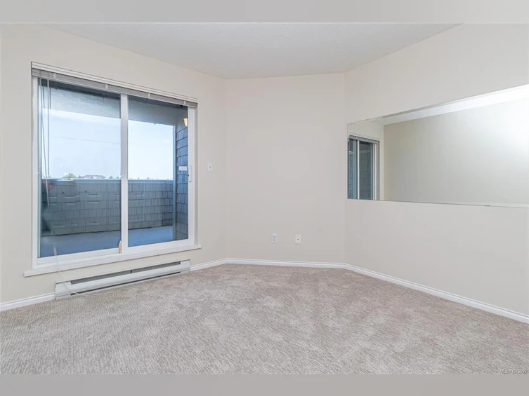 106-2250 James White Boulevard, Sidney, BC, V8L 1Z4 - 25