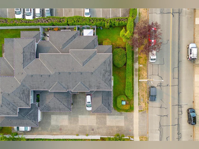 1-9903 Resthaven Drive, Sidney, BC, V8L 3E9 - 3