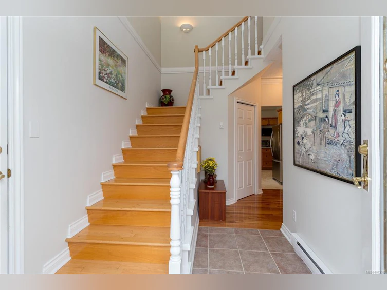 1-9903 Resthaven Drive, Sidney, BC, V8L 3E9 - 5