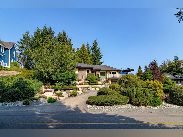 1650 Barrett Drive, North Saanich, BC, V8L 5A6 - 3
