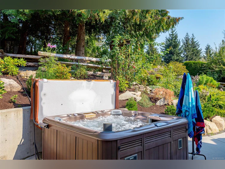 1650 Barrett Drive, North Saanich, BC, V8L 5A6 - 39