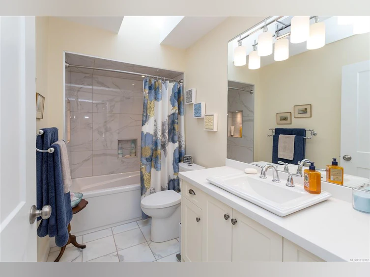 1650 Barrett Drive, North Saanich, BC, V8L 5A6 - 23