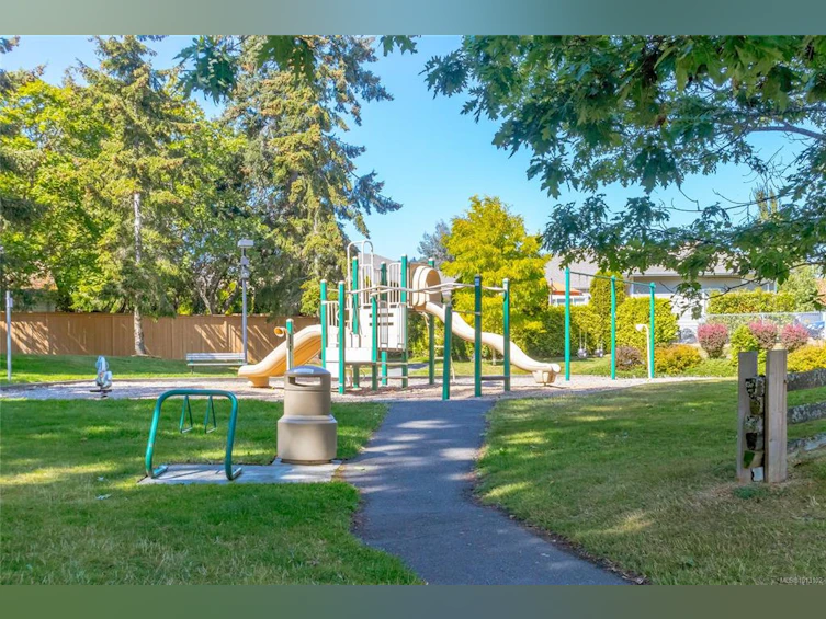 1650 Barrett Drive, North Saanich, BC, V8L 5A6 - 55