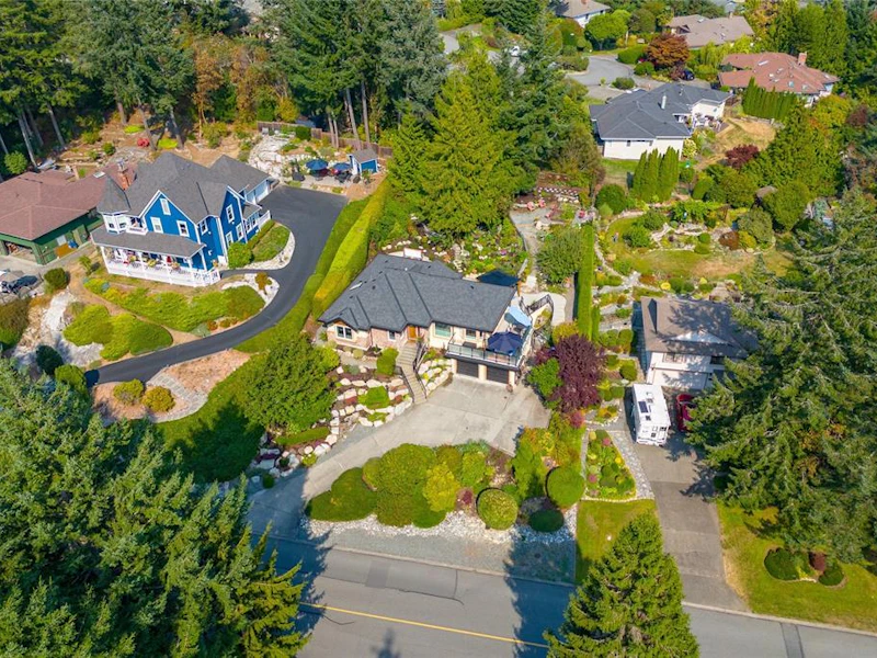 1650 Barrett Drive, North Saanich BC V8L 5A6