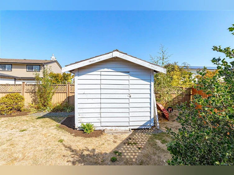 2044 Winmeadow Place, Sidney, BC, V8L 4S3 - 38