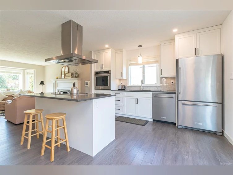 2044 Winmeadow Place, Sidney, BC, V8L 4S3 - 18