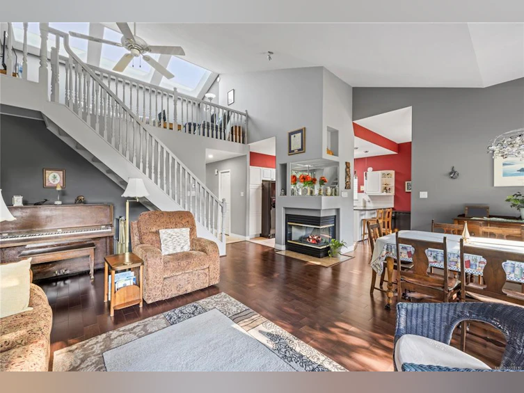 889 Lakes Boulevard, French Creek, BC, V9P 2P8 - 5