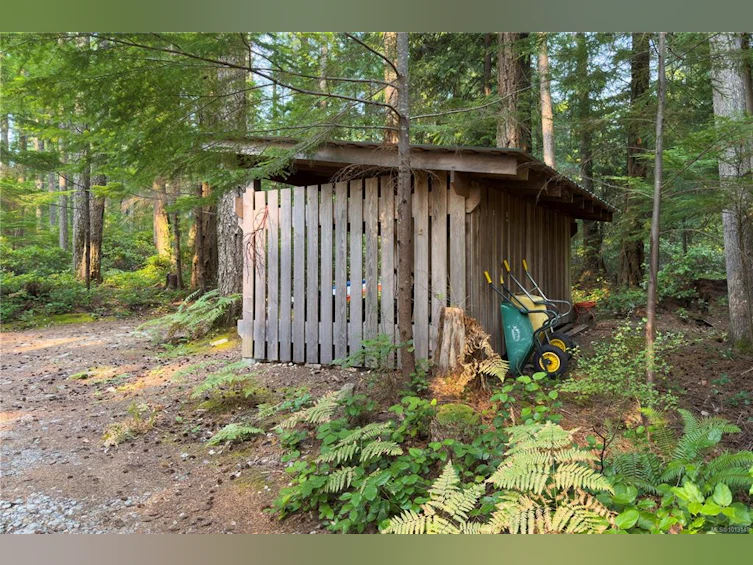 967 Siskin Lane, Cortes Island, BC, V0P 1K0 - 36