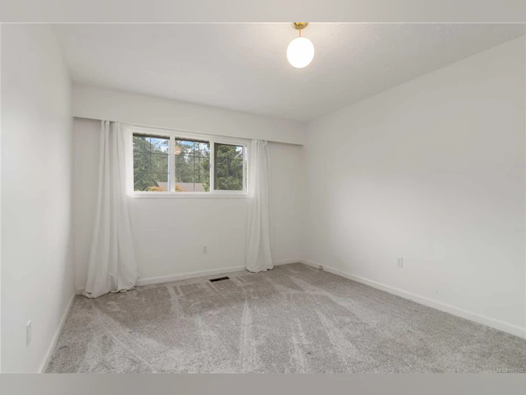 1492 Edgemont Road, Saanich, BC, V8N 4P8 - 16