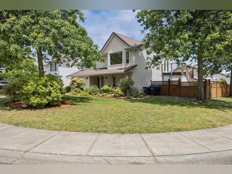 2932 Huckleberry Place, Courtenay, BC, V9N 9W7 - 2